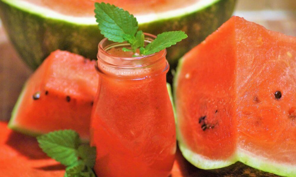 Receita de Suco de Melancia com Limão: Refrescante e Hidratante